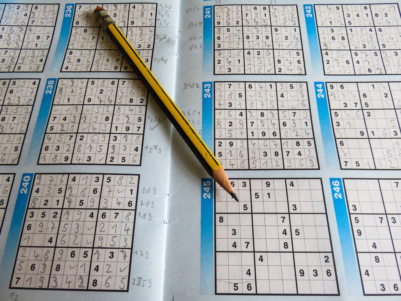 香港4777777开奖记录,逻辑研究解答解释路径_特惠版1.575