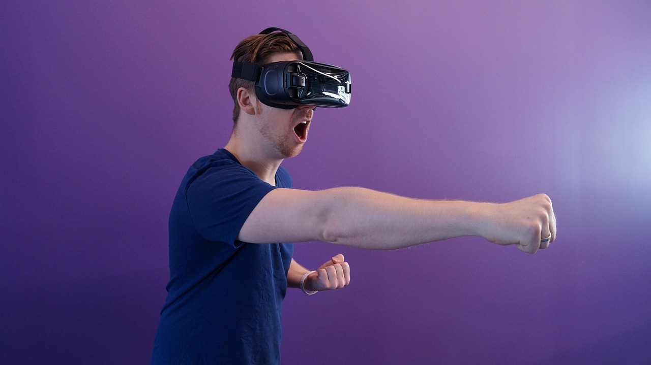 探索虚拟现实前沿，最新VR动态与技术进展